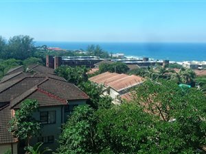 3 Bed Apartment in Uvongo