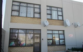 958 m² Industrial space in Braelyn