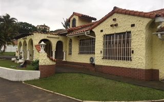 3 Bedroom House in Isipingo Hills