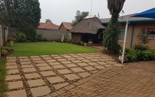 3 Bedroom House in Ellaton
