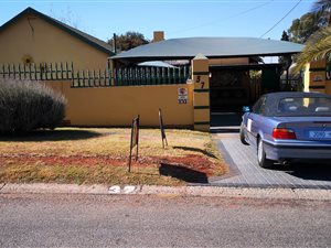 3 Bed House in Marlands