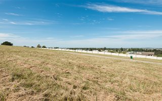 722 m² Land available in George Central