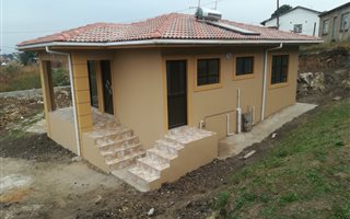 2 Bedroom House in Lovu