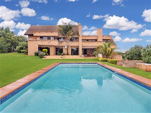 5 Bed House in Mooikloof Equestrian Estate