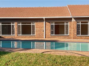 3 Bed House in Kanonkop