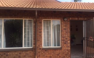 3 Bedroom House in Wierda Park
