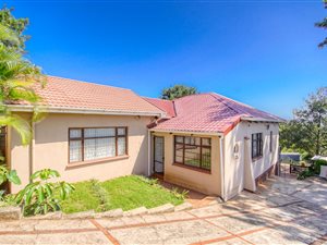 3 Bedroom House in Manor Gardens