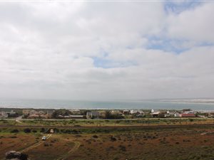 13.2 ha Land available in Elands Bay