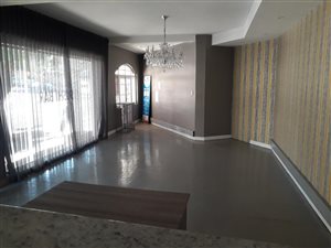 520 m² Commercial space in Essenwood