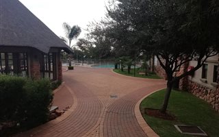 2 Bedroom House in Mooikloof Ridge