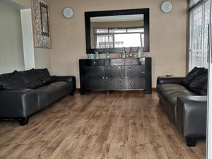 5 Bed House in Arcon Park