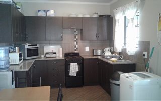 2 Bedroom Flat in Highveld Park