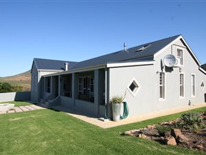 3 Bed House in Riebeek Kasteel