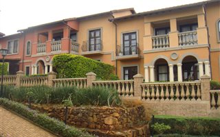 2 Bedroom Duplex in Plantations