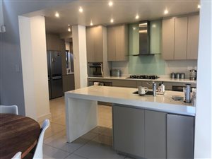 4 Bed Cluster in Sandown