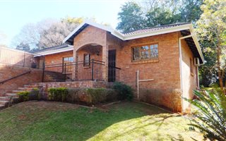 3 Bedroom Townhouse in Boughton