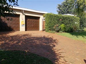 3 Bed House in Bronberrick