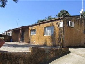 3 Bed Duplex in Whetstone