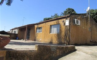 3 Bedroom Duplex in Whetstone