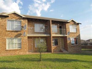 2 Bed Townhouse in Arundo Estate