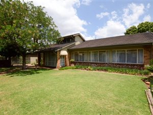 4 Bed House in Heilige Akker