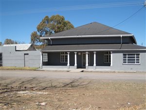 3 Bedroom House in Steynsburg