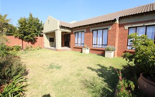 3 Bedroom Townhouse in Boardwalk Meander