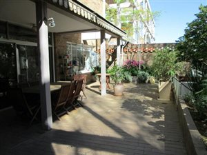 2 Bed Apartment in Riviera