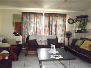2 Bed Apartment in Oakdene