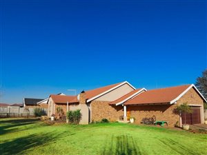4 Bed House in Kookrus