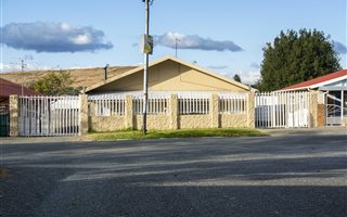 6 Bedroom House in Southdale