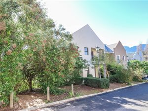3 Bed House in Welgevonden Estate