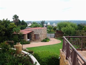 2 Bed Garden Cottage in Quellerina