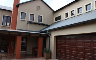 4 Bedroom House in Willow Acres