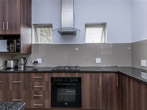 3 Bed Townhouse in Glen Lauriston