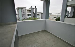 2 Bedroom Apartment in Burgundy Estate