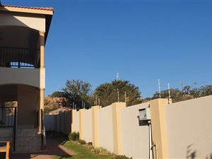 2 Bed Townhouse in Wilkoppies