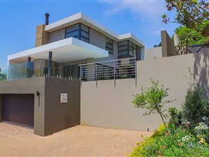 3 Bedroom House in Waterkloof Ridge