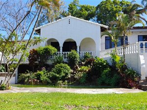 4 Bed House in Atholl Heights