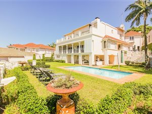 4 Bed House in Morningside