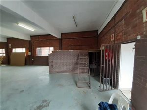 280 m² Industrial space in Silverglen