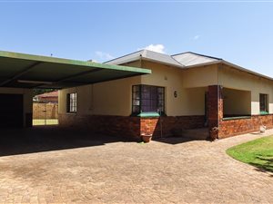 3 Bedroom House in Dalview