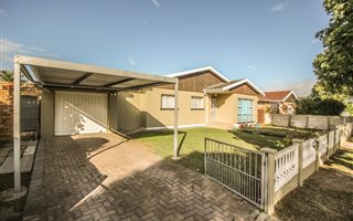 3 Bedroom House in Rowallan Park and surrounds