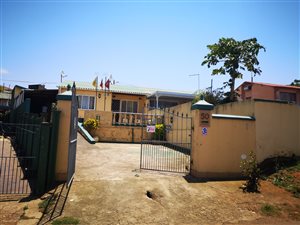 3 Bed Simplex in Caneside