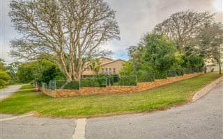 5 Bedroom House in Sunridge Park