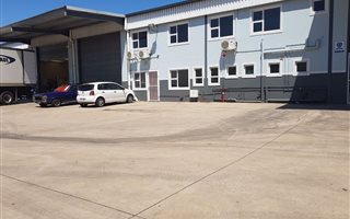 1067 m² Office Space in Briardene