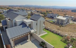 4 Bedroom House in Copperleaf