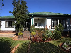 3 Bed House in Emmarentia