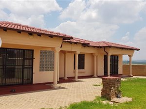 3 Bed House in Cultura Park