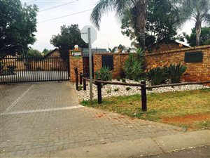 2 Bedroom Townhouse in Highveld